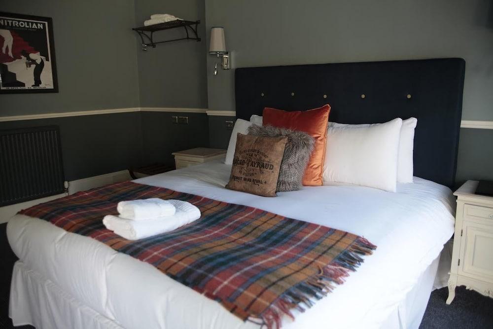 Hotel Worplesdon Place 3*