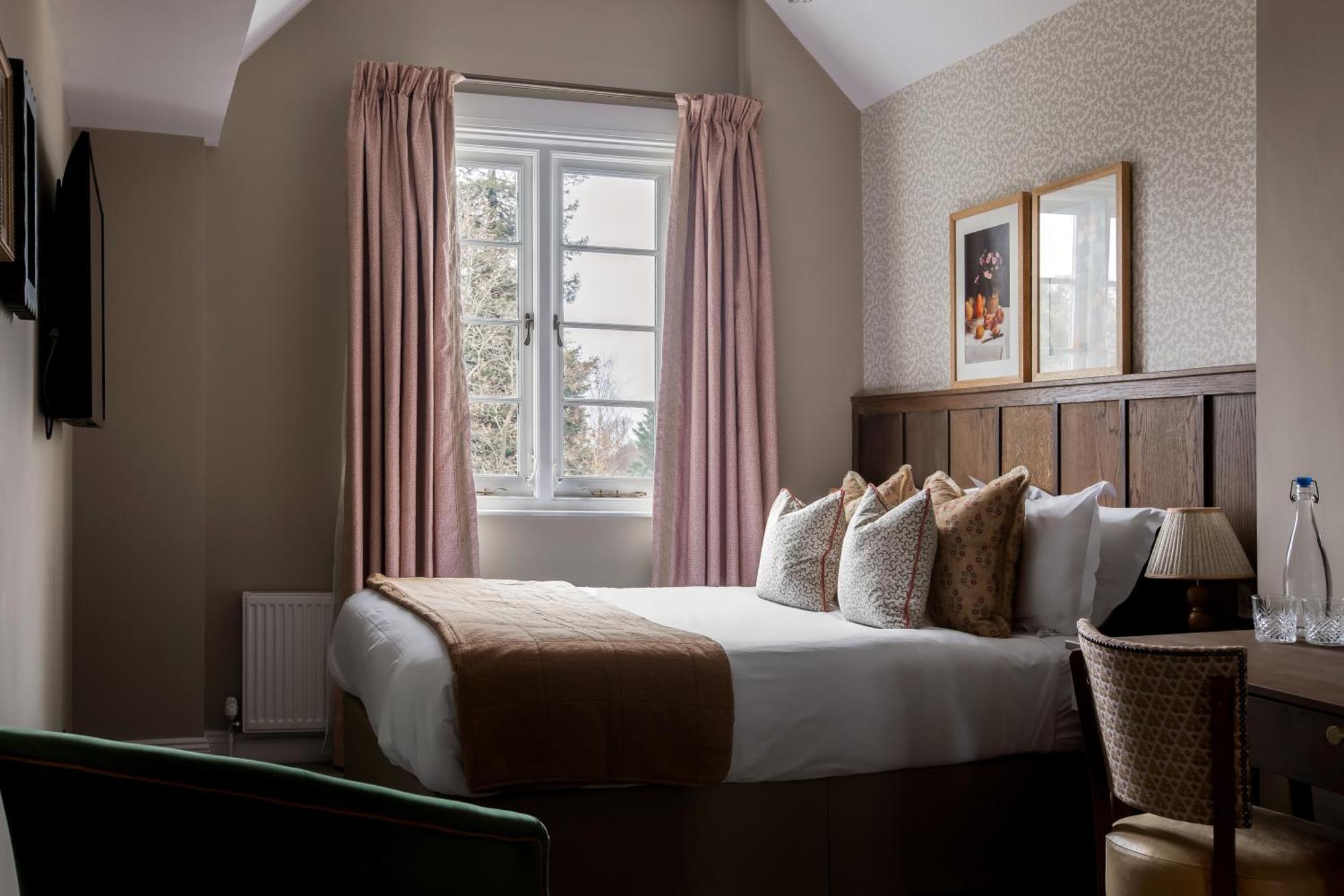Worplesdon Place Guildford