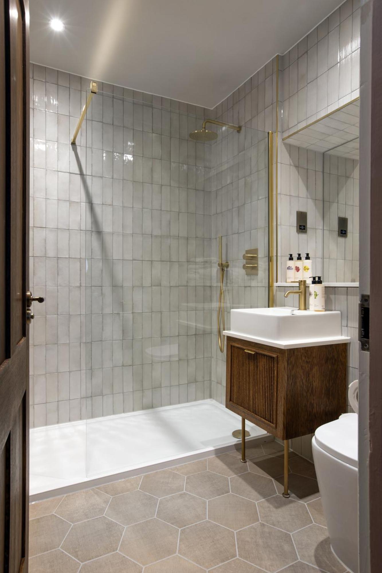 Worplesdon Place Hotel 3*