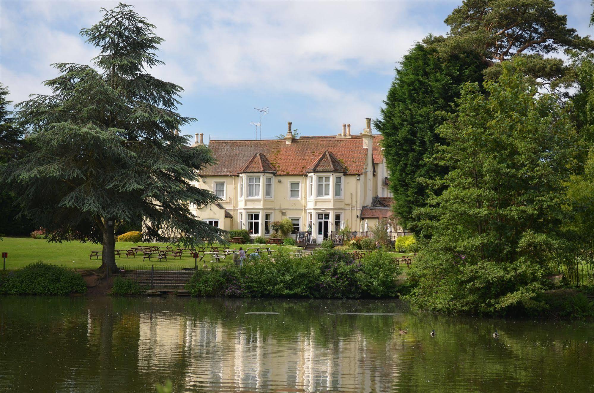 Worplesdon Place
